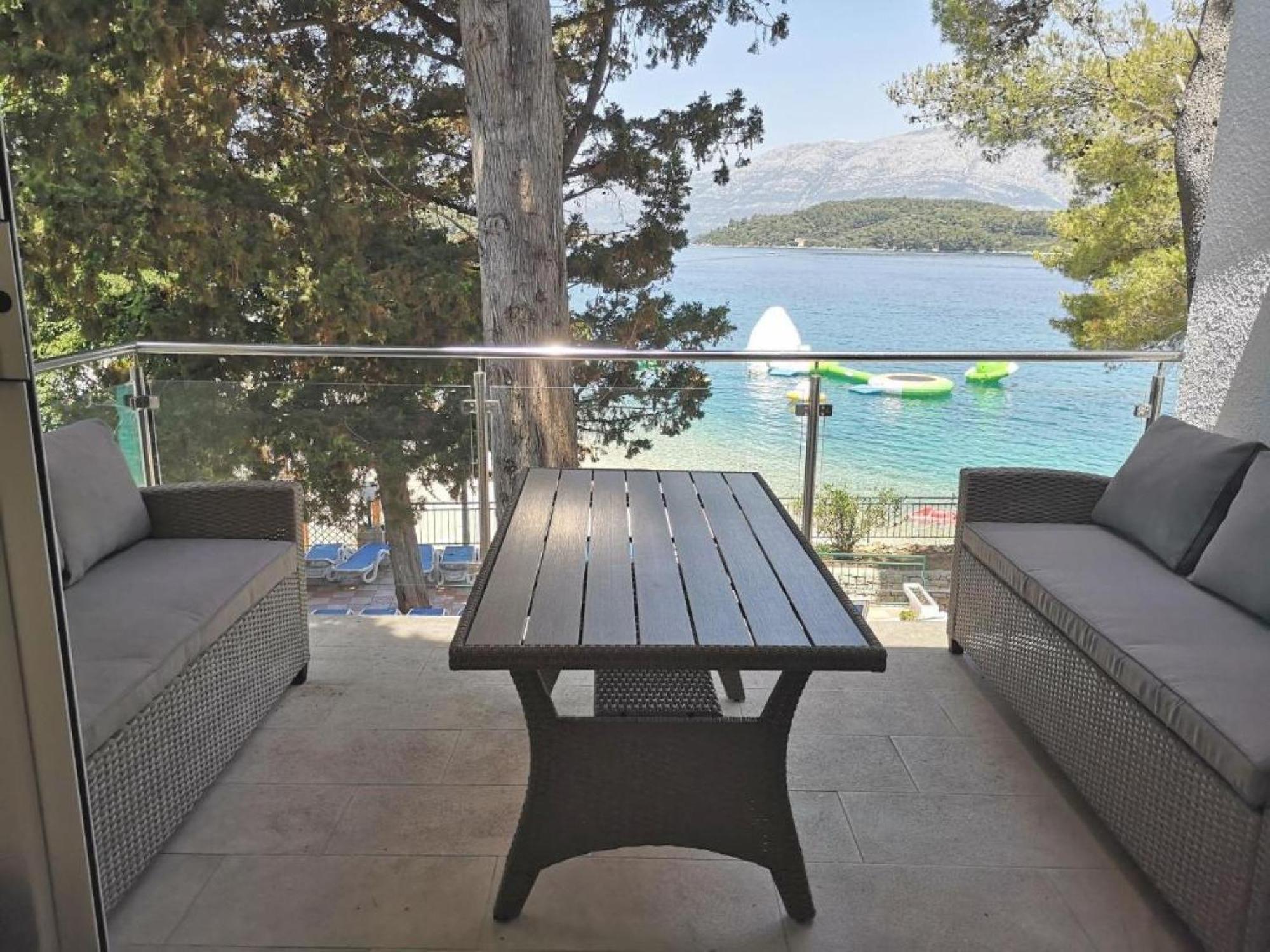 Lumbarda Resort Apartments Екстер'єр фото